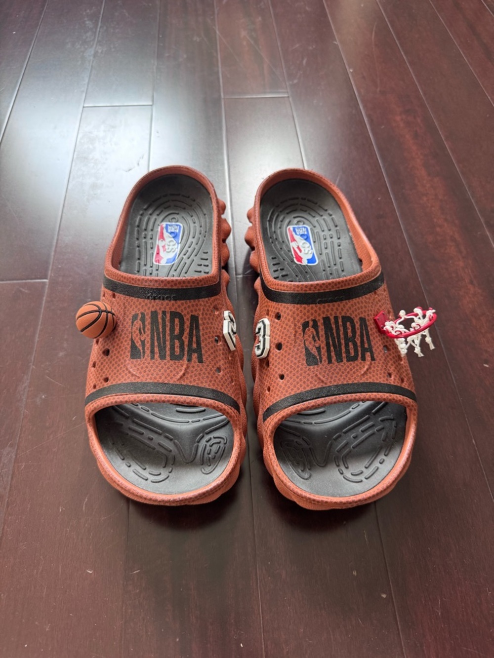 CROCS NBA Brown & Black Men’sBasketball-Themed Slide Sandals